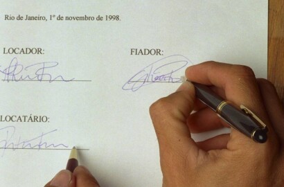 ASPECTOS LEGAIS E PRÁTICOS DE CONTRATOS DE LOCAÇÃO DE IMÓVEIS NO BRASIL.