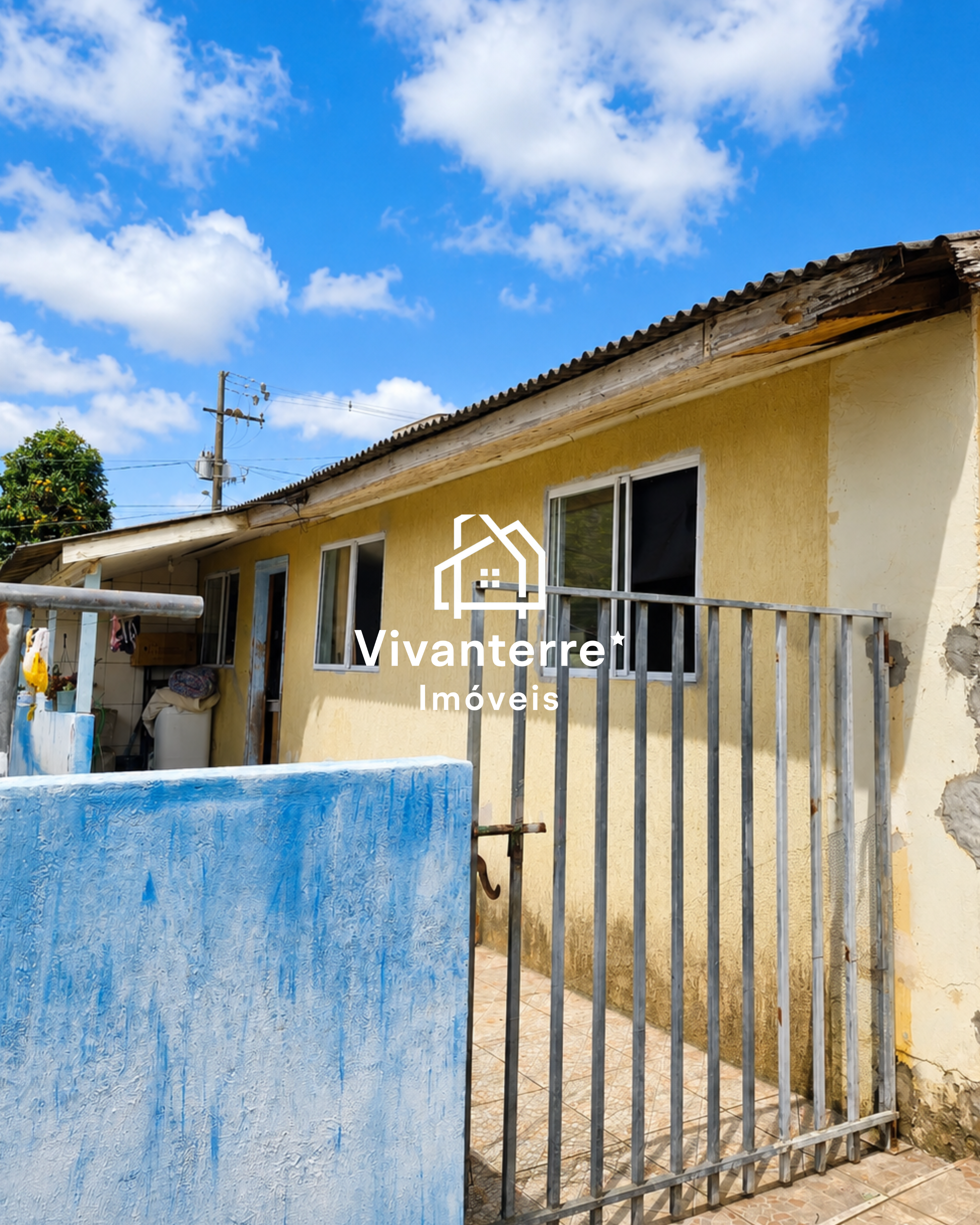 Terreno com 3 Casas à venda no Campina do Arruda, em Almirante Tamandaré-PR.